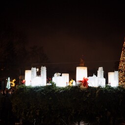 Advent negyedik vasárnapján fellobbant az sżeretet lángja is